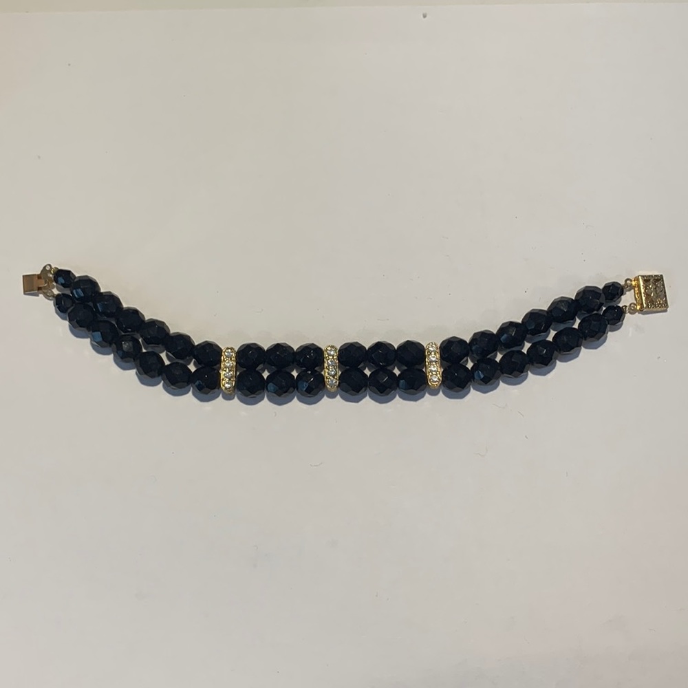 Black beaded bracelet